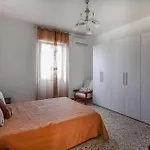 بيت للعطل 4 Bedroom Cozy In *