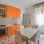 4 Bedroom Cozy In *