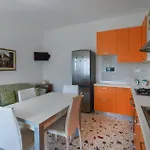 4 Bedroom Cozy In *